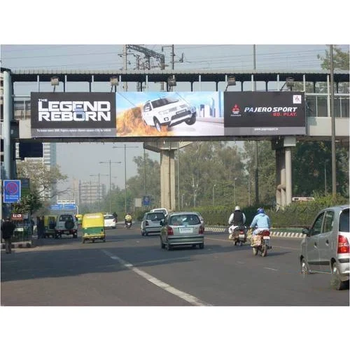 Gantry branding is large-scale advertising on overhead structures, ensuring high visibility and 24/7 brand exposure in high-traffic areas.








