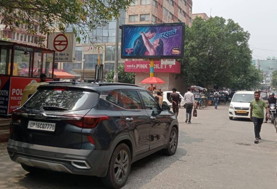 Sector -18, Metro Station Exit Point, Savitri Market - Noida