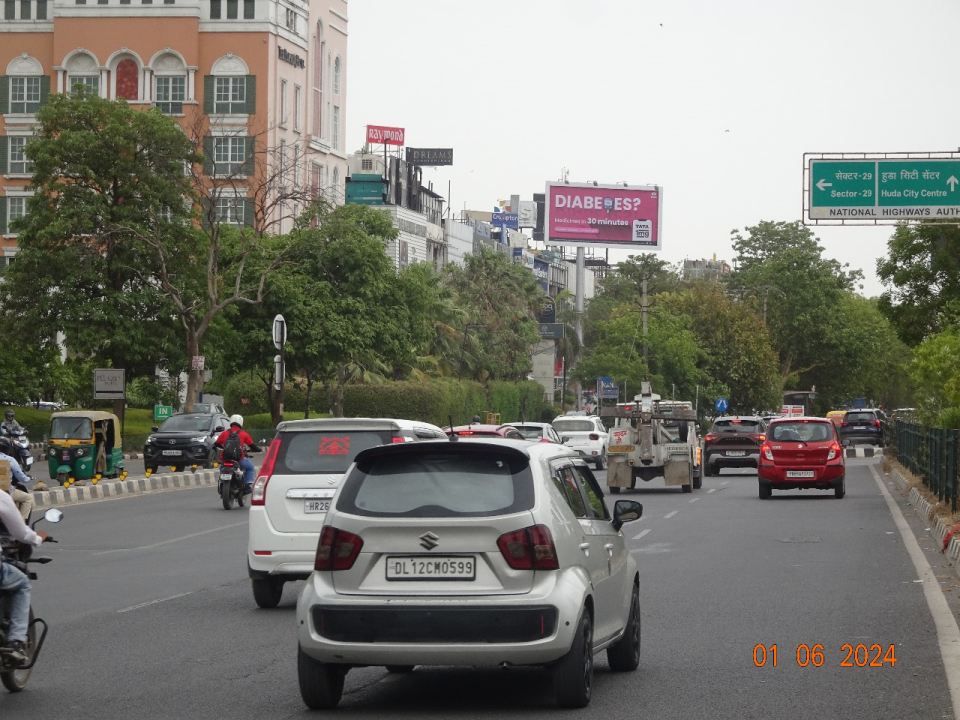 Outside Crown Plaza Hotel, NH8 towards Huda City Centre - Gurugram