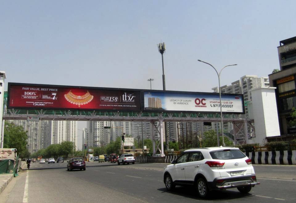 Starling Mall, Sector 104, Noida, Traffic Towards NH-24 - Noida