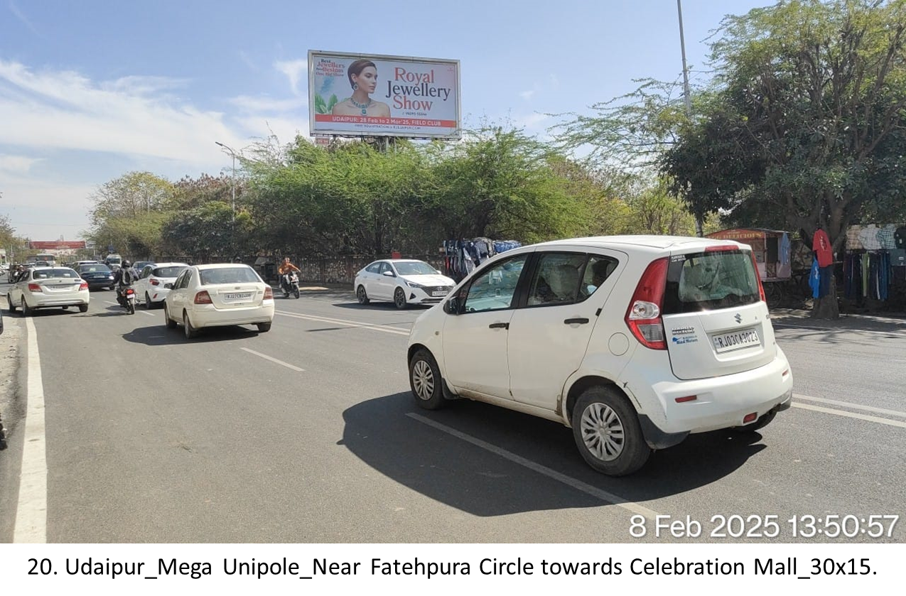 Fatehpura Circle towards Celebration Mall - Rajasthan
