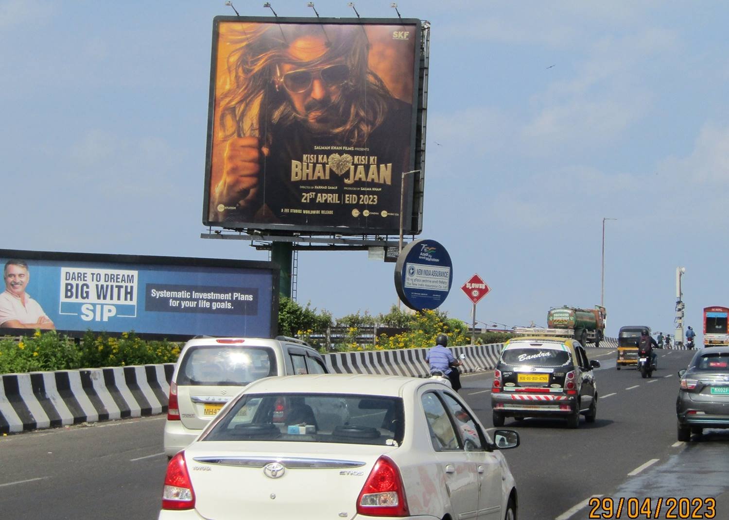 Bandra Reclamation ROB Trf Going towards Sealink - Mumbai