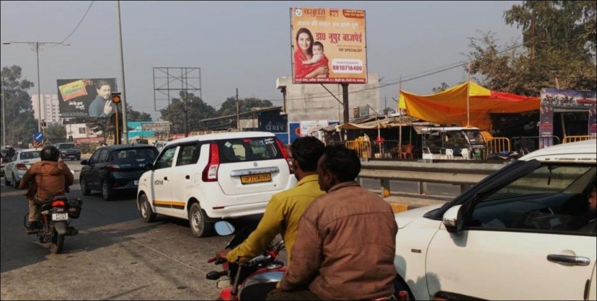 Sultanpur Road Khurdahi Market fc Purvanchal Expressway - Lucknow