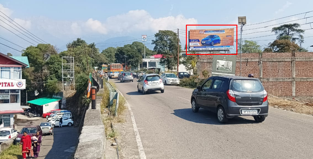 Palampur Bus Stand Entry Near Karan Hospital - Himachal Pradesh