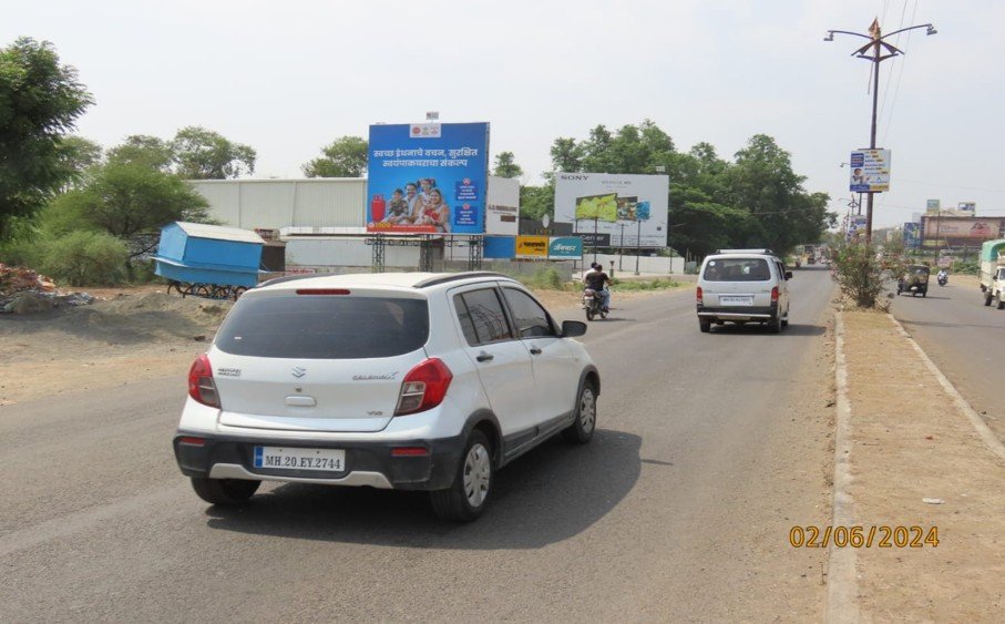 Savedi, Opp Padmavati Petrol Pump Nr. Laxmi Walu FTF Cottage Corner - Maharashtra