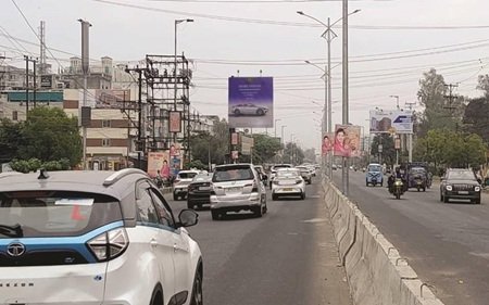 Pole Kiosk Branding in MP NAGAR Bhopal Near Aashima Mall - Bhopal